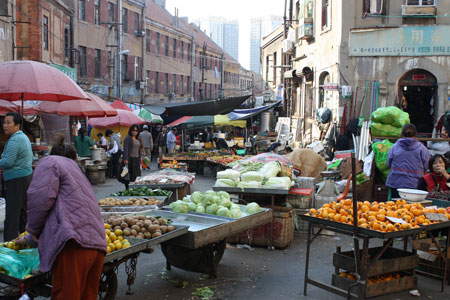 Huangdao Road Market - Qingdao Old Town